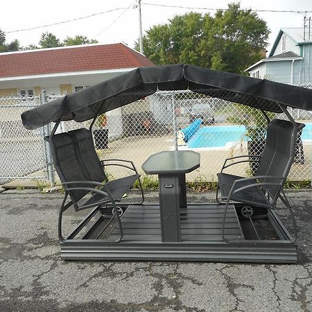 Motel Olympic Québec Esterno foto
