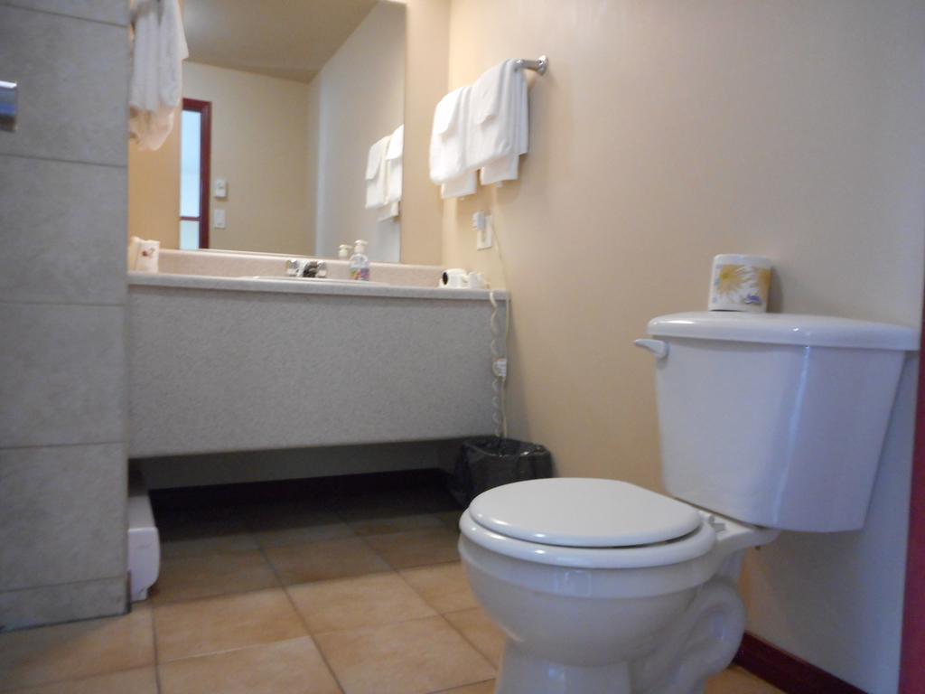 Motel Olympic Québec Esterno foto